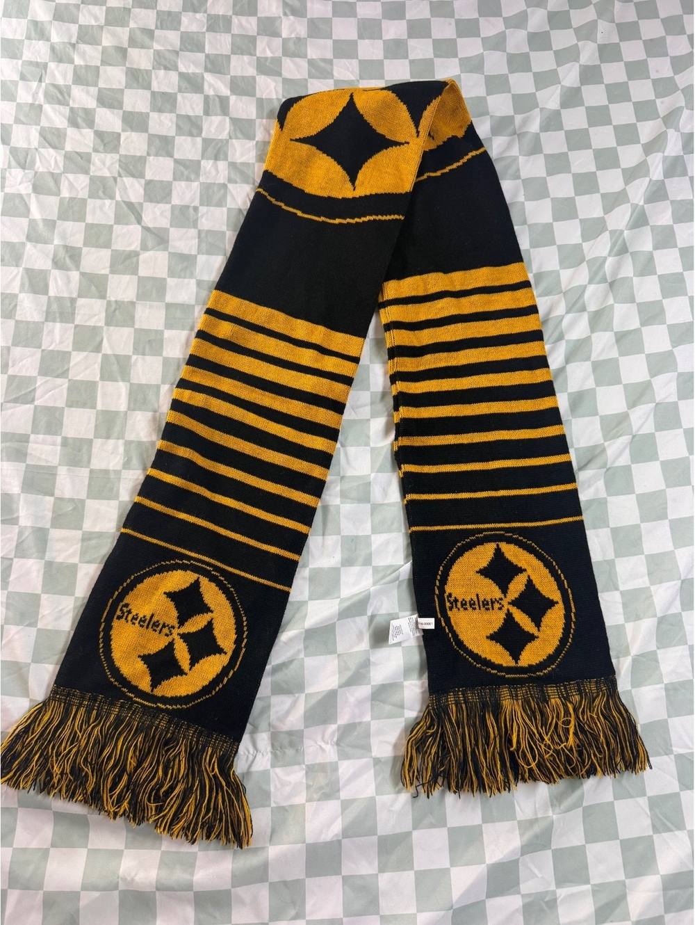 Forever Collectibles Pittsburgh Steelers Knit Scarf Black and Gold